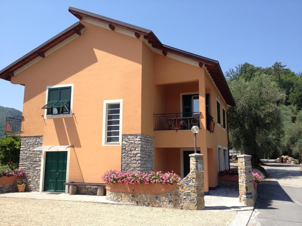 Agriturismo Gli Ulivi ガルレンダ 部屋 写真